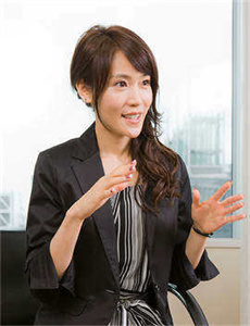 《野花视频免费手机版-人妻女警官痴汉电车在线》