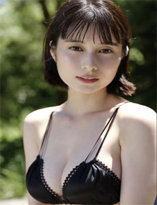 《不知火舞被三个小男孩h-欧美AAAA级A片又粗又硬》