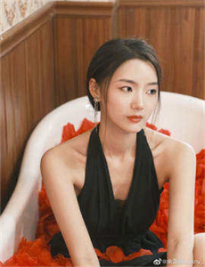 《动漫成年美女黄漫网站-www.34aaa》